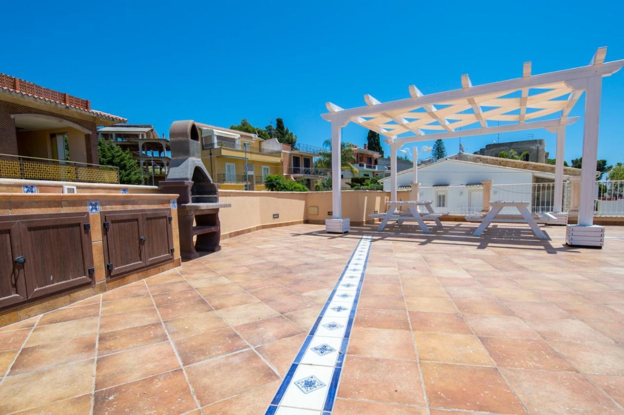 Villa Sajonara Elvira Fontane Bianche Exterior foto