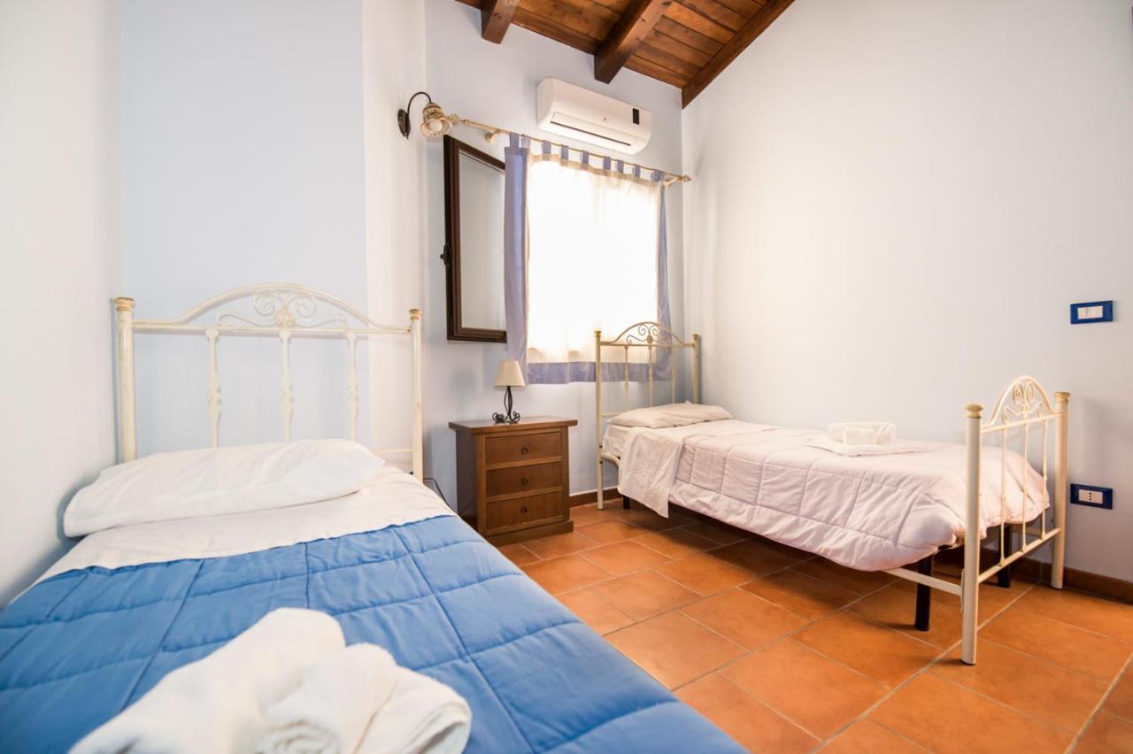 Villa Sajonara Elvira Fontane Bianche Exterior foto
